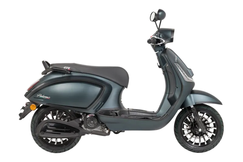 GTS Palermo Edizione Limitata in Matt British Green