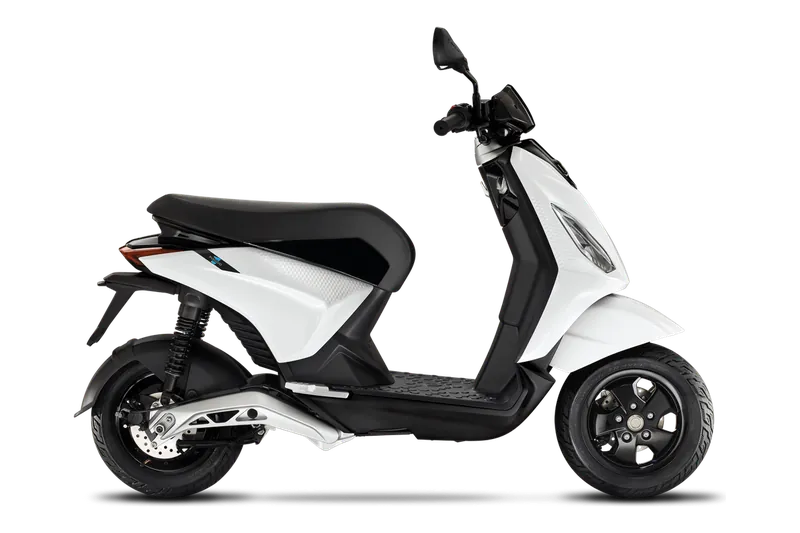 Piaggio Piaggio 1+ (45 km/u)