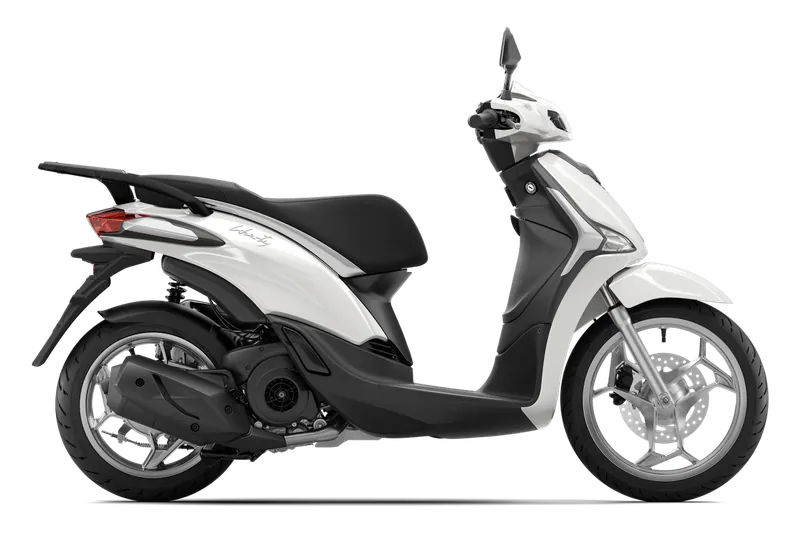 Piaggio Liberty 50 in Bianco Luna