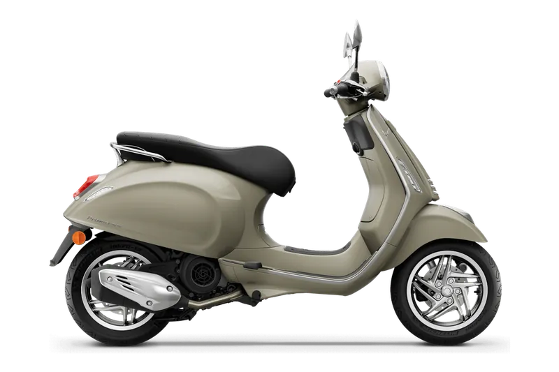 Vespa Primavera 50 in Beige Avvolgente