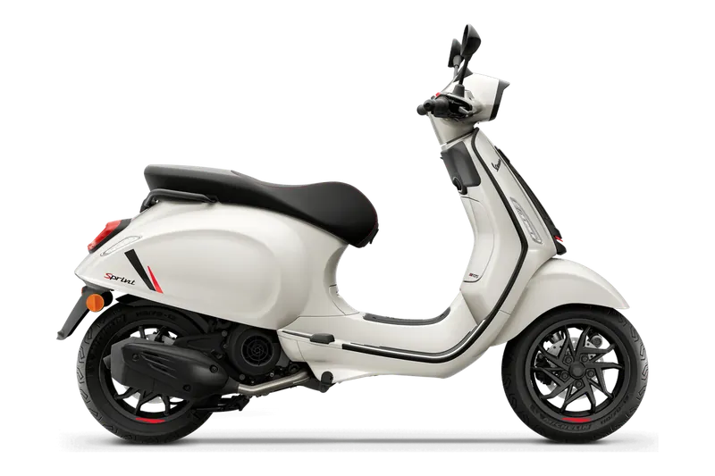 Vespa Sprint S 50 in Bianco Innocente